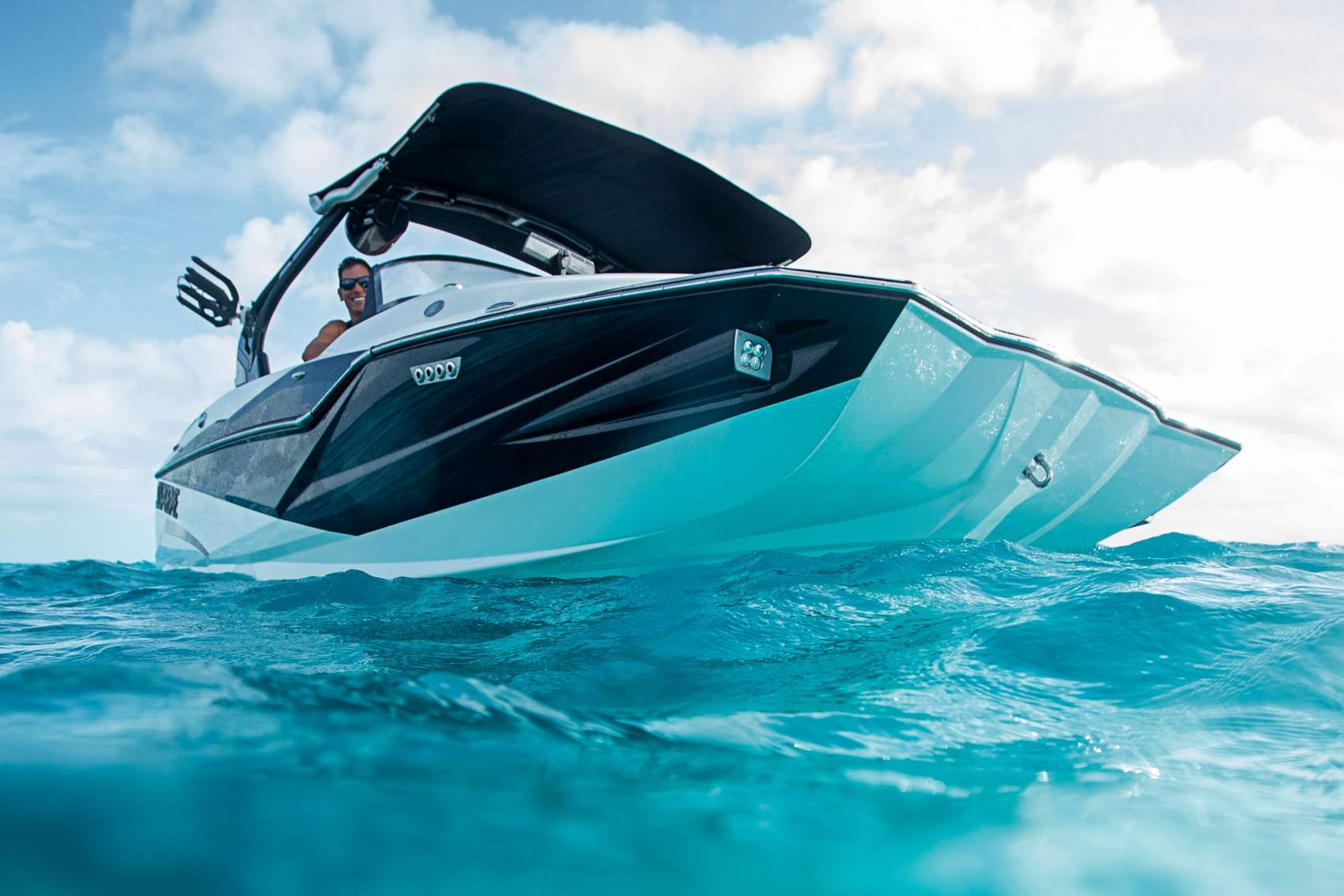 Boat Dealer Chattanooga, TN Wakeboard, Wakesurf Boats For Sale